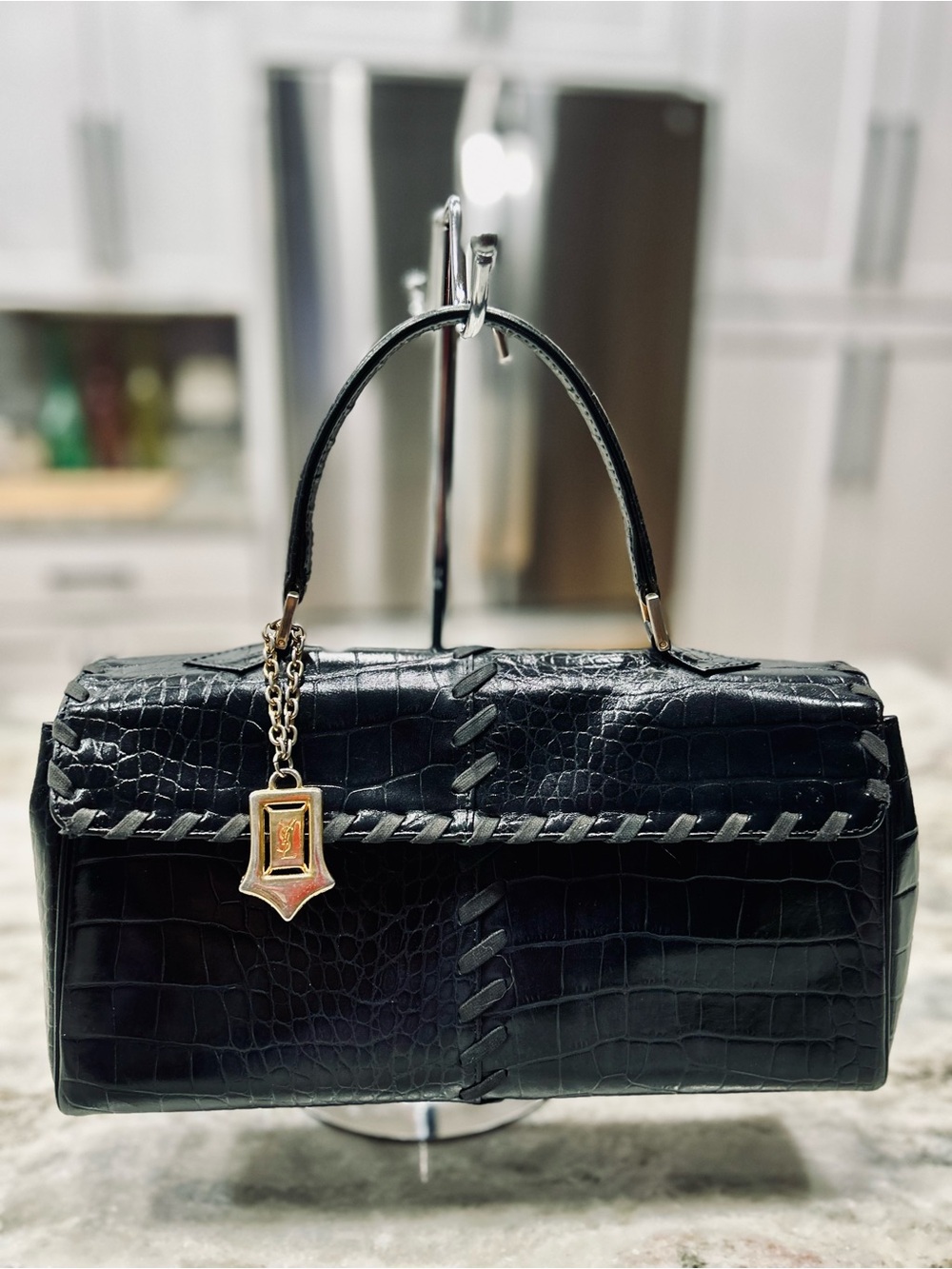 Yves Saint Laurent Authentic Elegant Black Crocodile Embossed Top-Handle Bag - Picture 5 of 14